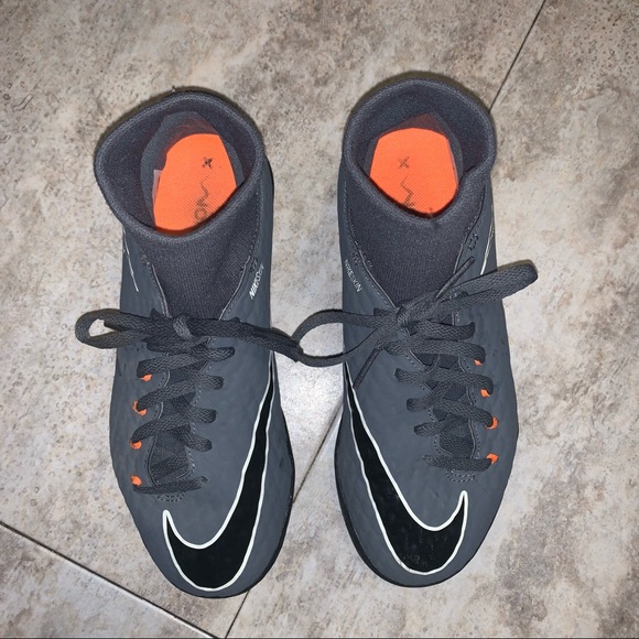 Nike Skin Gray Indoor Cleats Hypervenom X - Picture 5 of 12